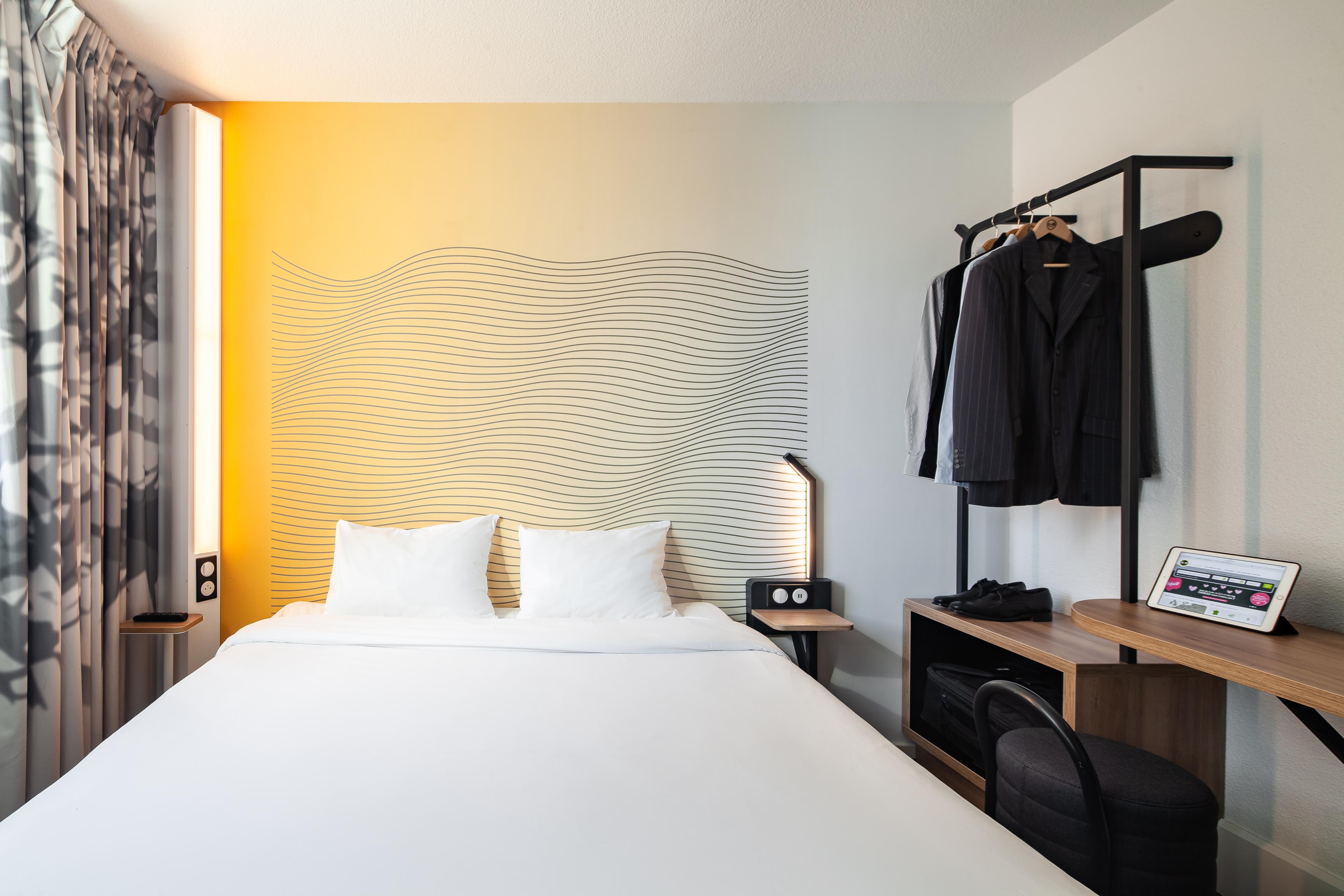 B&B Hotel Paris Saint-Denis Pleyel Exterior foto