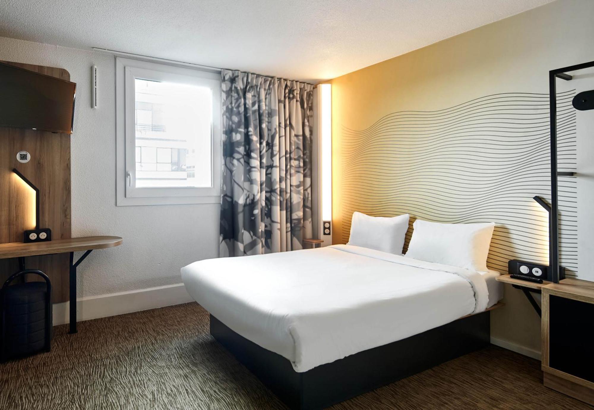 B&B Hotel Paris Saint-Denis Pleyel Exterior foto
