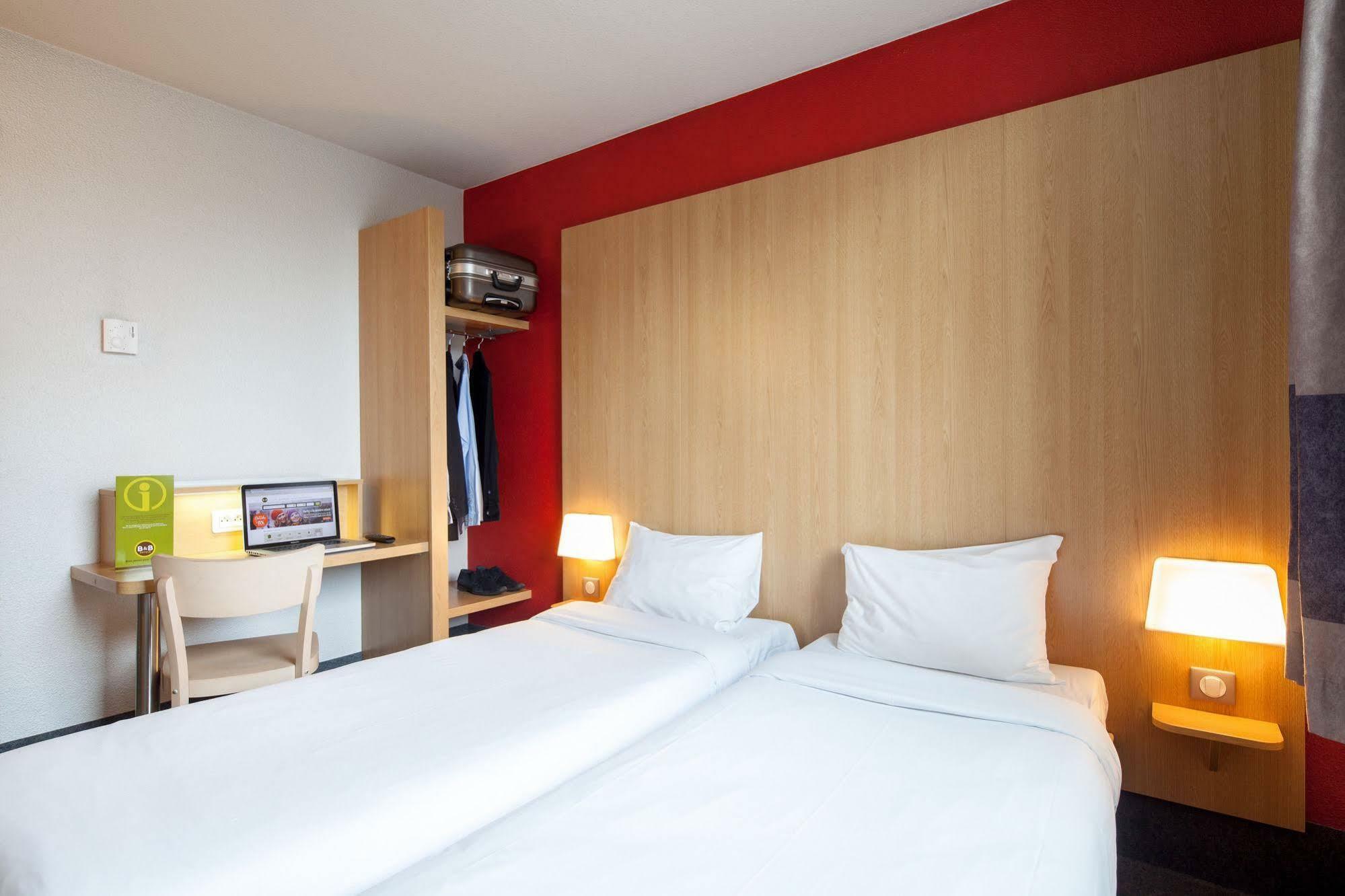 B&B Hotel Paris Saint-Denis Pleyel Exterior foto